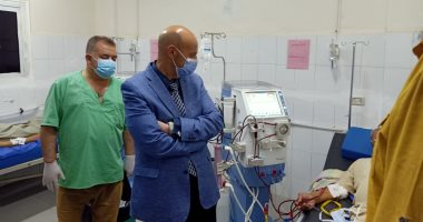 وكيل وزارة الصحة بالشرقية يفاجئ مستشفى ديرب نجم المركزي