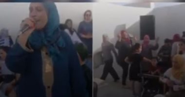 فيديو.. حفل زفاف وسط المقابر فى تونس والأمن يقبض عليهم