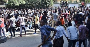 فوضى وقتلى فى إثيوبيا والجيش ينتشر  بسبب احتجاجات على مقتل مغنى معارض