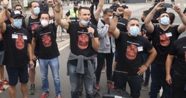 احتجاجات فى اسبانيا بسبب تسريح العمالة على خلفية أزمة كورونا
