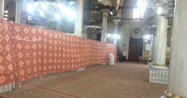 "إكسترا نيوز" تعرض تقريرا حول الأجواء الروحانية لشهر رمضان داخل مسجد الحسين