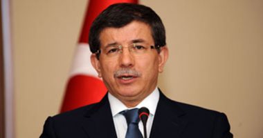 أحمد داوود أوغلو يعترف: أردوغان وأسرته أكبر مصيبة حلت بتركيا