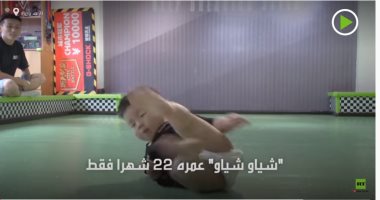 فيديو.. طفل صيني عمره 22 شهراً يحقق شهرة واسعة برقص "بريك دانس"