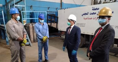 التمثيل العمالى بالكويت يتابع مستحقات العاملين بإحدى المصانع فى ظل تداعيات "كورونا"
