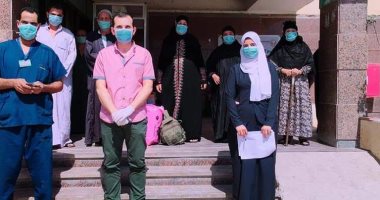 تعافى وخروج 25 حالة كورونا بعد تلقيهم الرعاية الصحية بمستشفى صدر بنى سويف