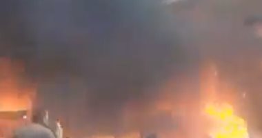 فيديو.. اللحظات الأولى لاندلاع حريق سوق توشكى فى حلوان