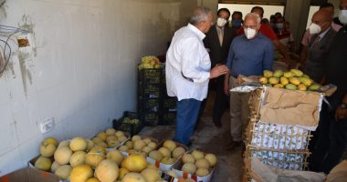محافظ بورسعيد: سوق الخضروات والفاكهة الجديد أول مجمع غذائى فى مصر 