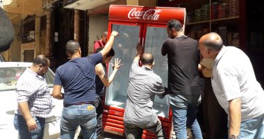 صور.. حملة مكبرة لإزالة إشغالات الطريق شرق الإسكندرية