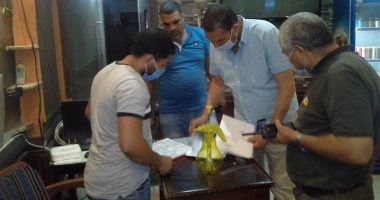 محافظ المنيا: تحرير محاضر لمقاهى بحى وسط المدينة لمخالفة الإجراءات الاحترازية