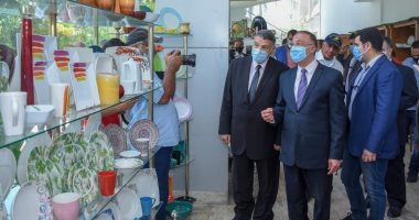 محافظ الإسكندرية يتفقد المنشآت الصناعية بالمنطقة الحرة ومجمع الصناعات البلاستيكية