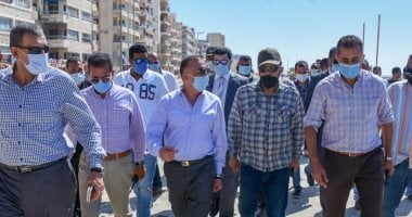 فيديو.. محافظ الإسكندرية يقود حملة لإزالة التعديات على أراضى الدولة بقرية أبيس