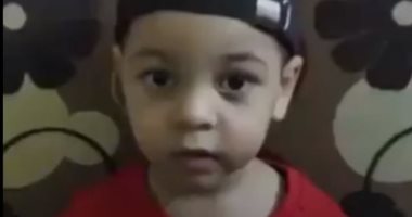 الطفل حمزة يثير ضجة على سوشيال ميديا لعرضه معلومات عن الصحابة بطريقة مذهلة..فيديو