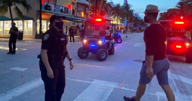 السلطات الأمريكية تغلق شاطئ ميامى بعد تزايد عدد إصابات كورونا فى فلوريدا