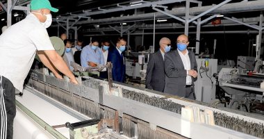 محافظ بنى سويف يوجه بمتابعة التزام المصانع بإجراءات الوقاية من كورونا (صور)