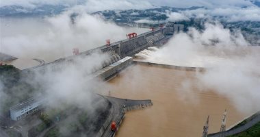 الفيضانات تصل سد الخوانق بالصين.. وتحذيرات من فيضان آخر خلال يومين