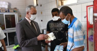 خروج وتعافى 246 حالة مصابة بفيروس كورونا من مستشفى فرشوط المركزى بقنا