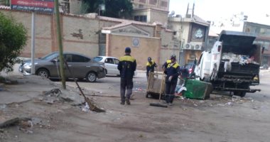 "الرصد البيئى" ترفع القمامة من مساكن ضباط مصطفى محمود بالإسكندرية