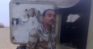 كلنا جيش مصر.. "جمال" يشارك بصورته بالزى العسكرى أثناء أداء الخدمة العسكرية