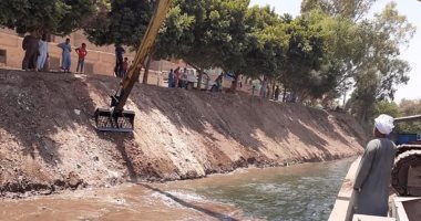 "حماية النيل بالأقصر" تزيل 10 حالات تعد وإلقاء مخلفات على حرم النهر 