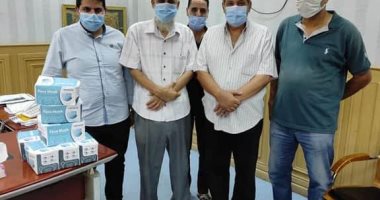 صحة جنوب سيناء : نقابة الأطباء تدعم بمستشفى طور سيناء ب ٥٠٠ ماسك