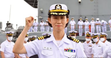 صور.. كوريا الجنوبية تعين أول قبطانة لقيادة سفينة إنزال تابعة للجيش الكورى