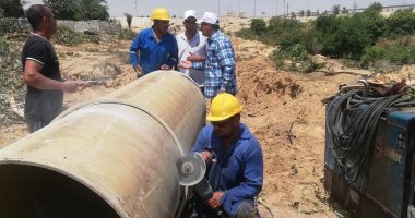 إصلاح خط مياه قطر 1000 مِم ببئر العبد فى شمال سيناء