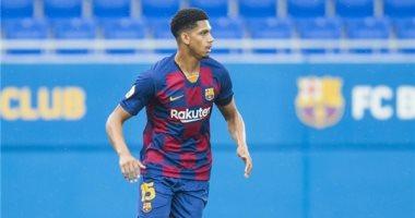 برشلونة يكشف في بيان رسمي عن حجم إصابة مدافعه الشاب