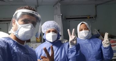 صور.. مستشفى الأقصر العام تشهد خروج 5 حالات شفاء من فيروس كورونا