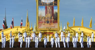 احتفالات فى تايلاند بمناسبة عيد ميلاد الملك الـ 68
