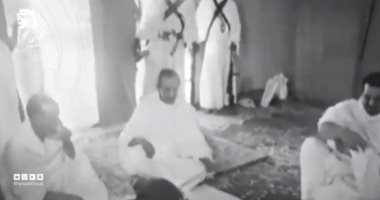 فيديو نادر يجمع الملك فيصل مع الملكين عبدالله وخالد أثناء تأدية مناسك الحج