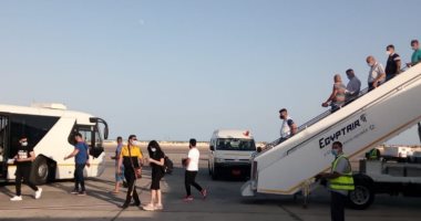  وصول أول رحلة سياحية لمصر للطيران إلى مطار شرم الشيخ قادمه من بغداد 