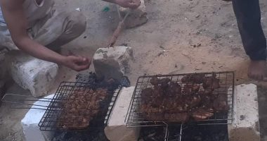 عبد السلام من سيوه يشارك بصور لشواء لحمة وكفتة العيد 