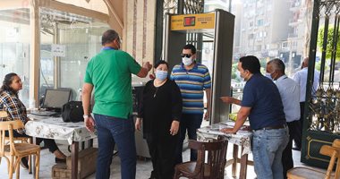 كنائس القاهرة تستقبل القداسات بأجهزة قياس حرارة وكحول وكمامات