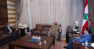قائد الجيش اللبنانى ومدير المخابرات يلتقيان سعد الحريرى بعد انفجار بيروت