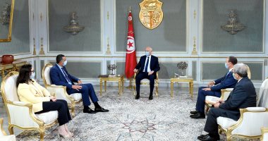 رئيس تونس يوجه بإرسال طائرتين محملتين بالمساعدات الغذائية والأدوية لشعب لبنان