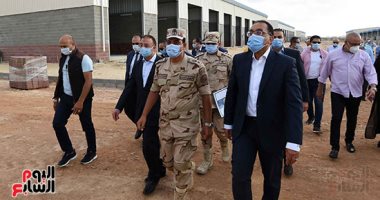 رئيس الوزراء يزور مصنع "فاركو – بى" العالمية للمضادات الحيوية