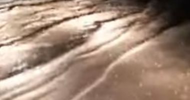 فيديو.. هطول أمطار غزيرة تقطع الطرق والشوارع فى منطقة جازان بالسعودية
