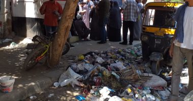 تراكم القمامة بجوار تأمينات مساكن عثمان بعزبة النخل الشرقية ومطالب برفعها