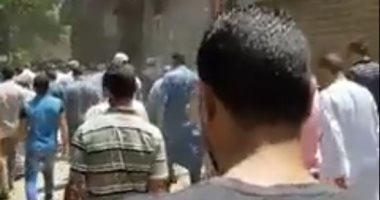 فيديو.. لحظة دفن جثامين المصريين ضحايا انفجار مرفأ بيروت في الغربية