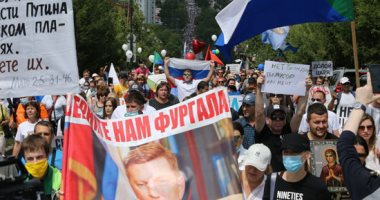 مسيرات في شرق روسيا ضد قرار الكرملين بإيقاف الحاكم الإقليمي سيرجي فورجال