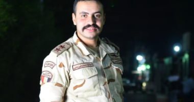 كلنا جيش مصر.. أحمد من بنى سويف يشارك بصورته أثناء الخدمة العسكرية