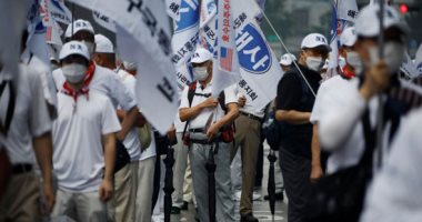 مظاهرات فى كوريا الجنوبية ضد قرارات إعادة الإغلاق بسبب تفشى كورونا