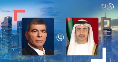 وزير الخارجية الإماراتى ونظيره الإسرائيلى يدشنان خطوط الاتصال بين البلدين