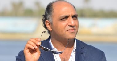 مؤسسة فاروق حسنى تهنئ وائل السمرى بعد فوزه بجائزة الصحافة المصرية