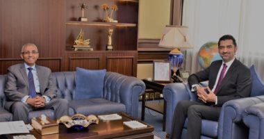 وزير الكهرباء والماء بالبحرين يؤكد تطوير التعاون مع مصر 