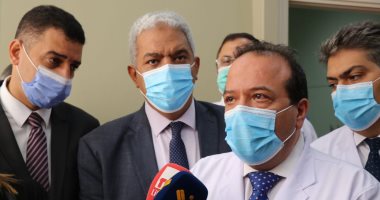 وزير الصحة اللبنانى يشكر الفريق الطبى المصرى لجهوده نحو مصابى انفجار المرفأ
