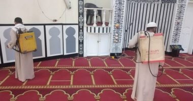 المساجد تواصل حملات النظافة والتعقيم استعدادًا لصلاة الجمعة 