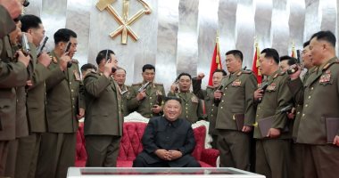 كوريا الشمالية تطالب الجيش بالثقة المطلقة والولاء للزعيم بمناسبة يوم سونجون