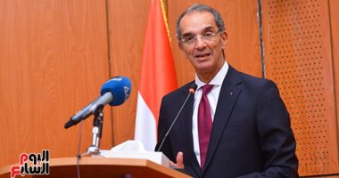 وزير الاتصالات: تقديم خدمات جديدة على منصة مصر الرقمية قريبا