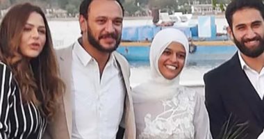 أحمد خالد صالح عن زواج شقيقته: "مش حقيقى"